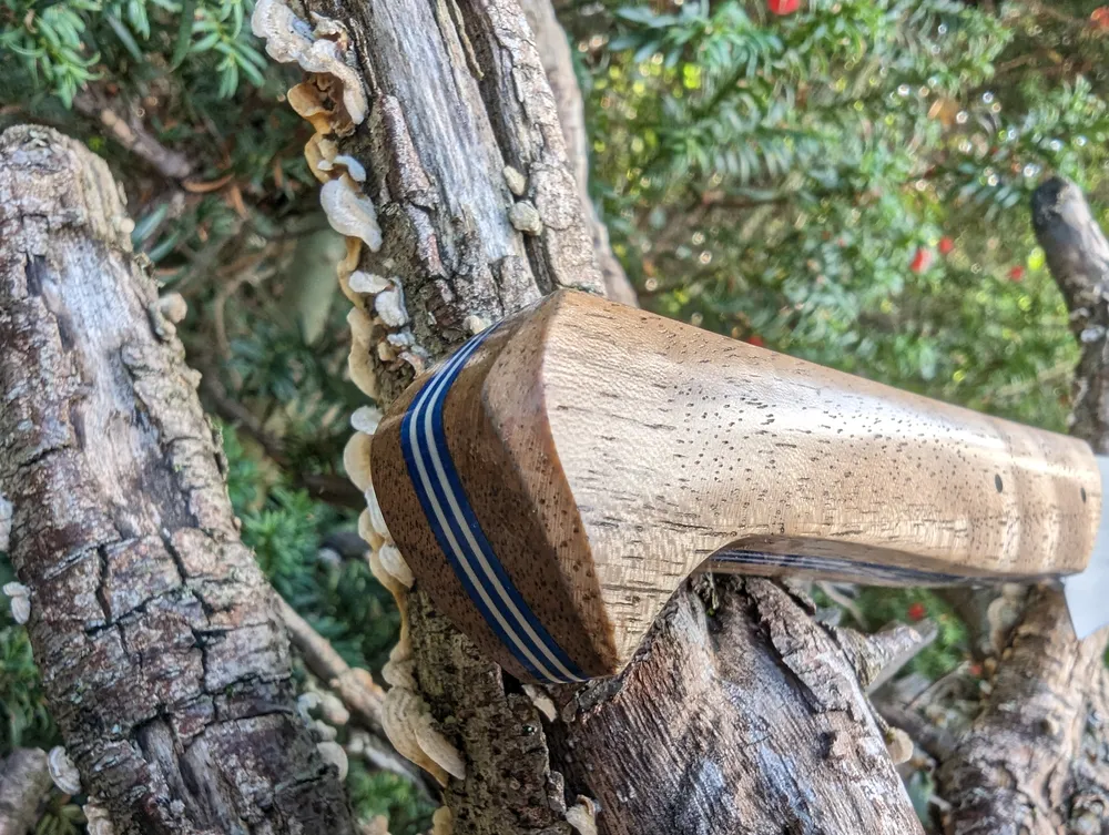 Couteau artisanal Baby Bonap manche détaillé – Atelier sous l’éclipse